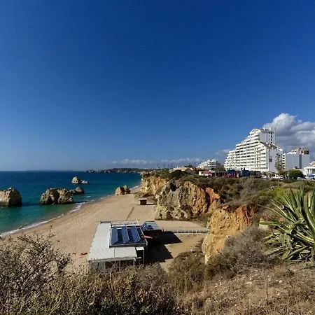 Oasis Da Rocha פורטימאו